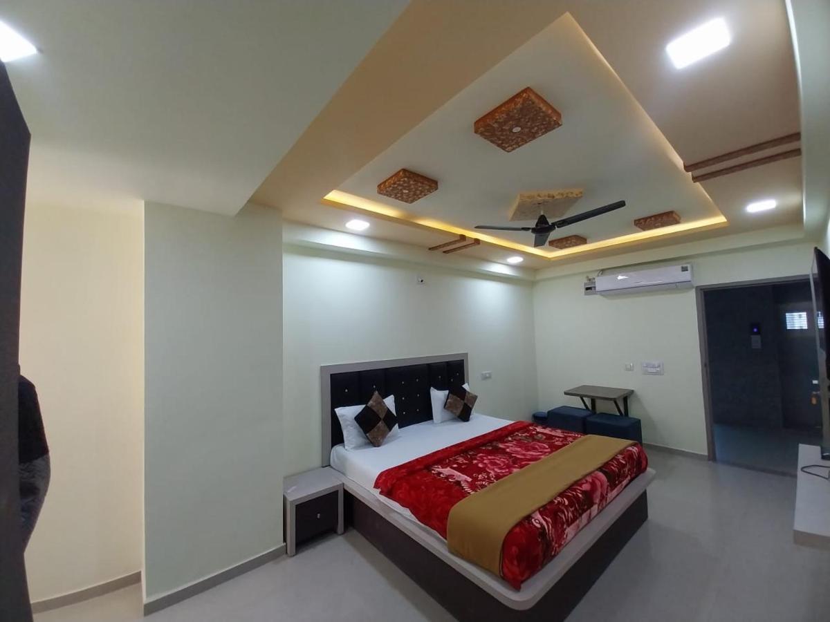 Hotel Ggc Inn Ahmedabad Exterior photo